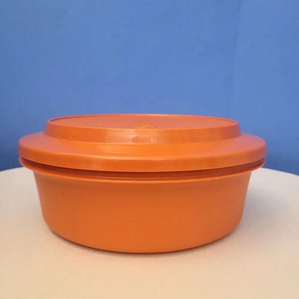 Tupperware vtg seal